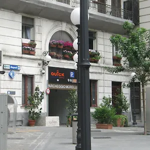 ** Bed & Breakfast Bed Morelli 49 , Chiaia Italy